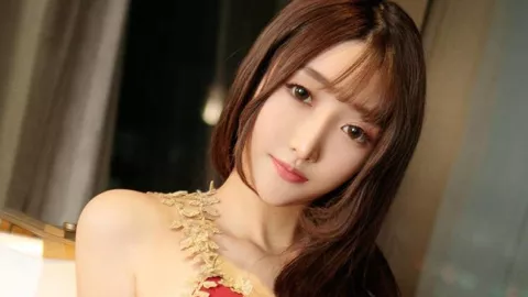 合肥90岁老人拖操作台视频