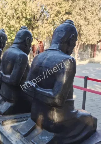 秦桧后人拆跪像